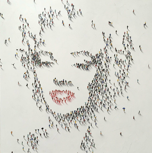 Chromatic Bombshell, 2022 (122 cm)