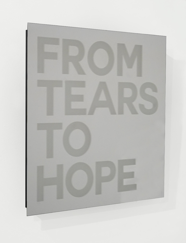 SERIE MIROIRS GRAVES - From tears to hope - Or Gris, 2021